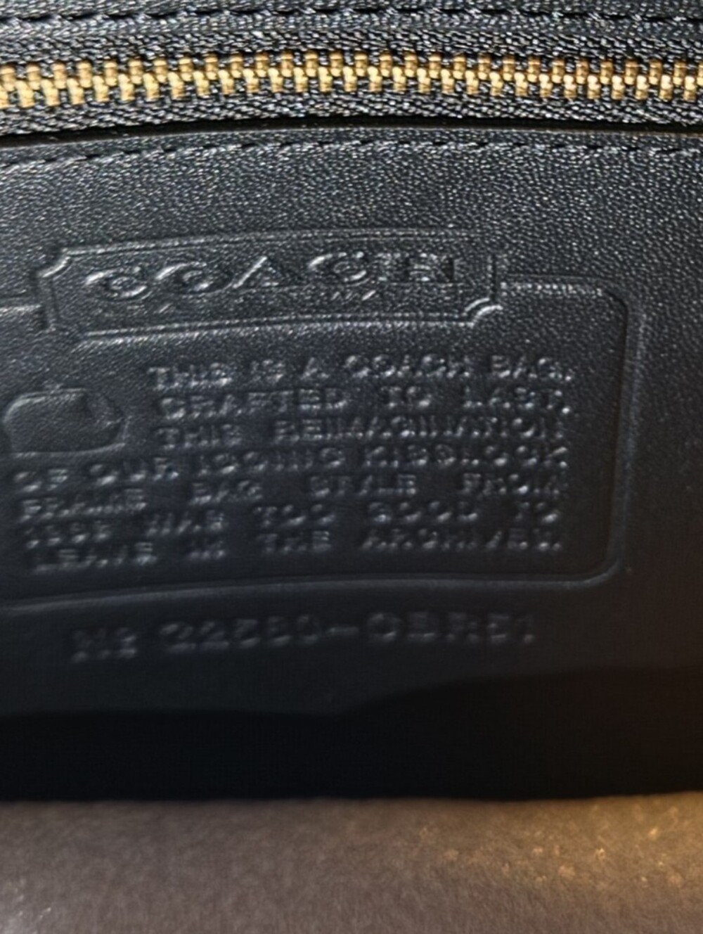 Handbag - Picture 8 of 12